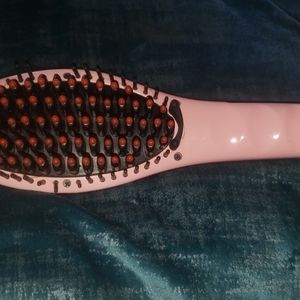 Apalus brush straightener